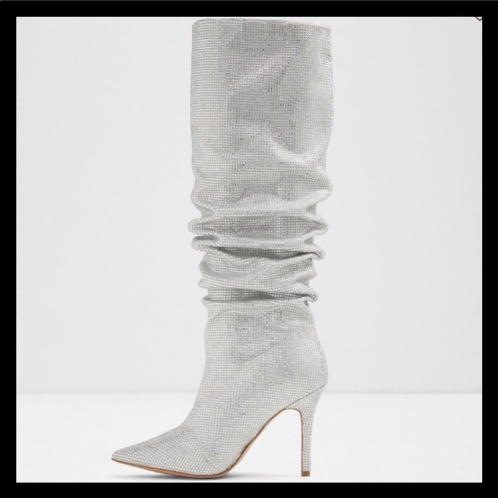 Rhinestone knee boot Size 7